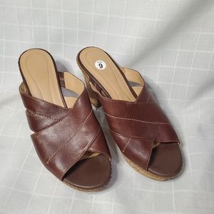 Naturalizer leather Perry cork wedge mules